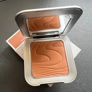 NIB REM BEAUTY Hypernova.. blazed satin matte bronzer